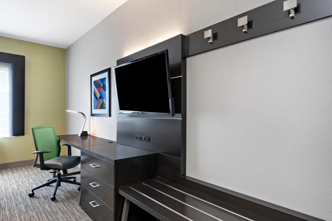 Holiday Inn Express Hotel & Suites Kilgore North By Ihg Exterior foto